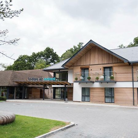 Lodge At Solent Феърхем Екстериор снимка